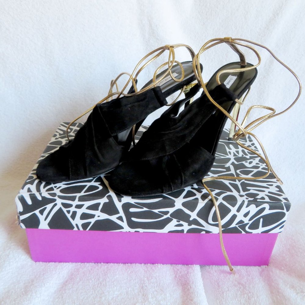 DVF Diane von Furstenberg sandals Size 9